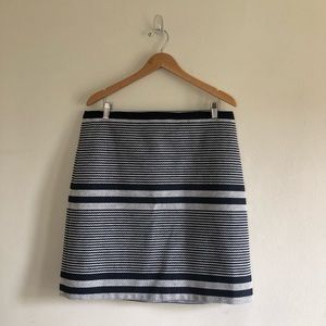 J Crew Blue & White Patterned Skirt - Size 14